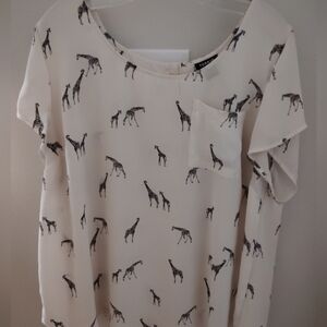 Torrid Cream Giraffe Print Blouse